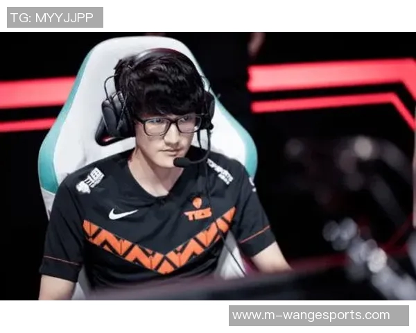 电竞比分深度解析TES区域防守策略与战术布局全景剖析实时新闻